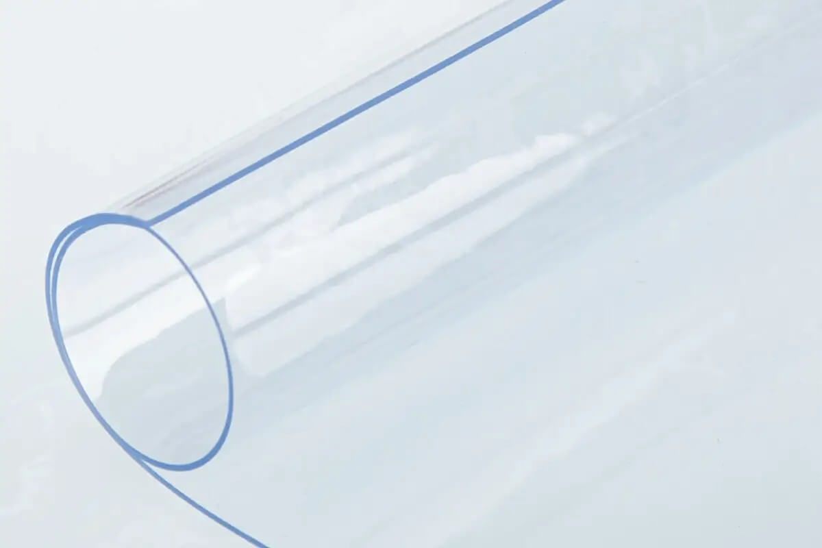 Gdzie można użyć super jasnej plandeki PVC?